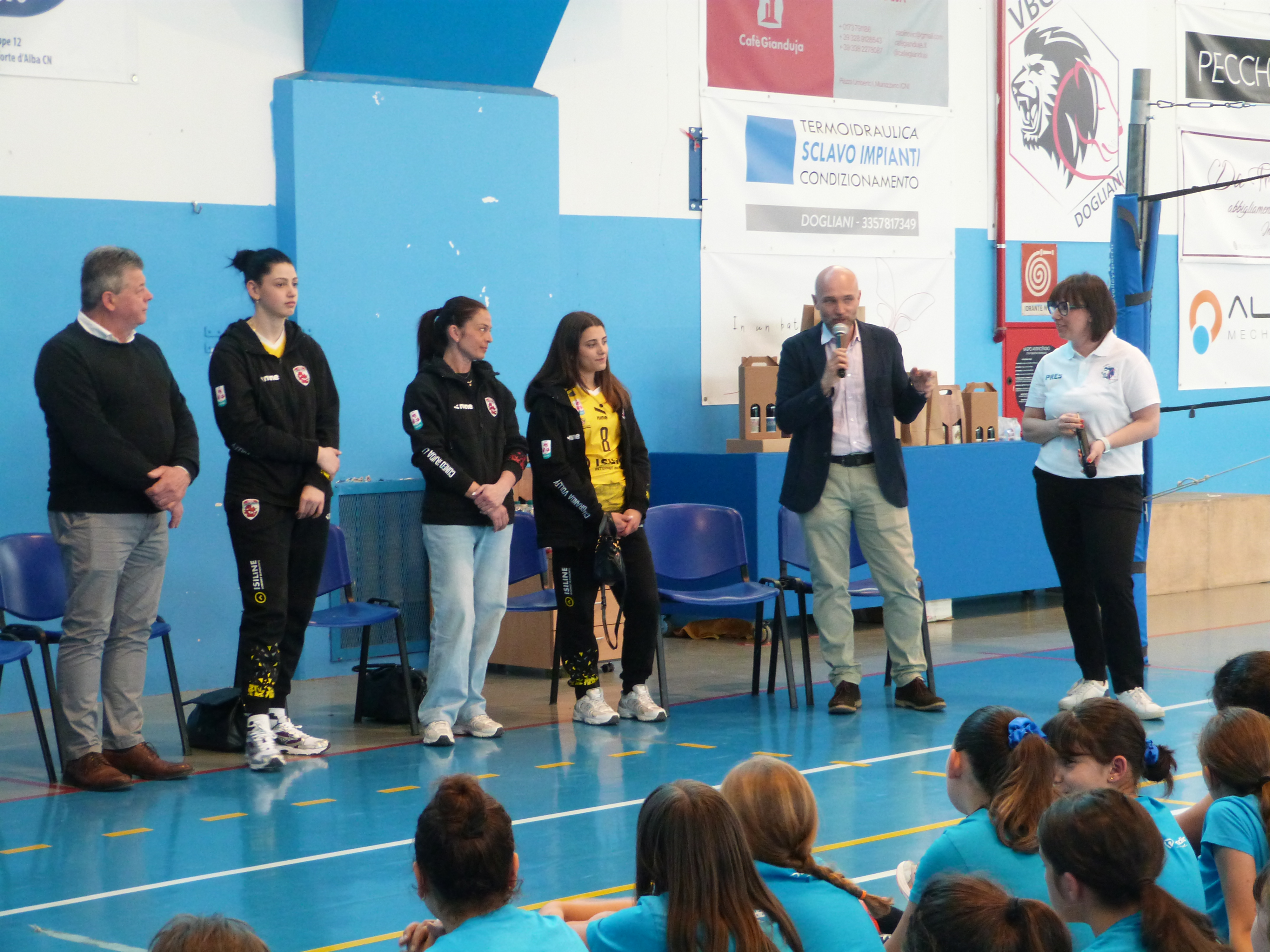 Entusiasmo a Dogliani per il ‘Dardanello Incontra’ sul volley 